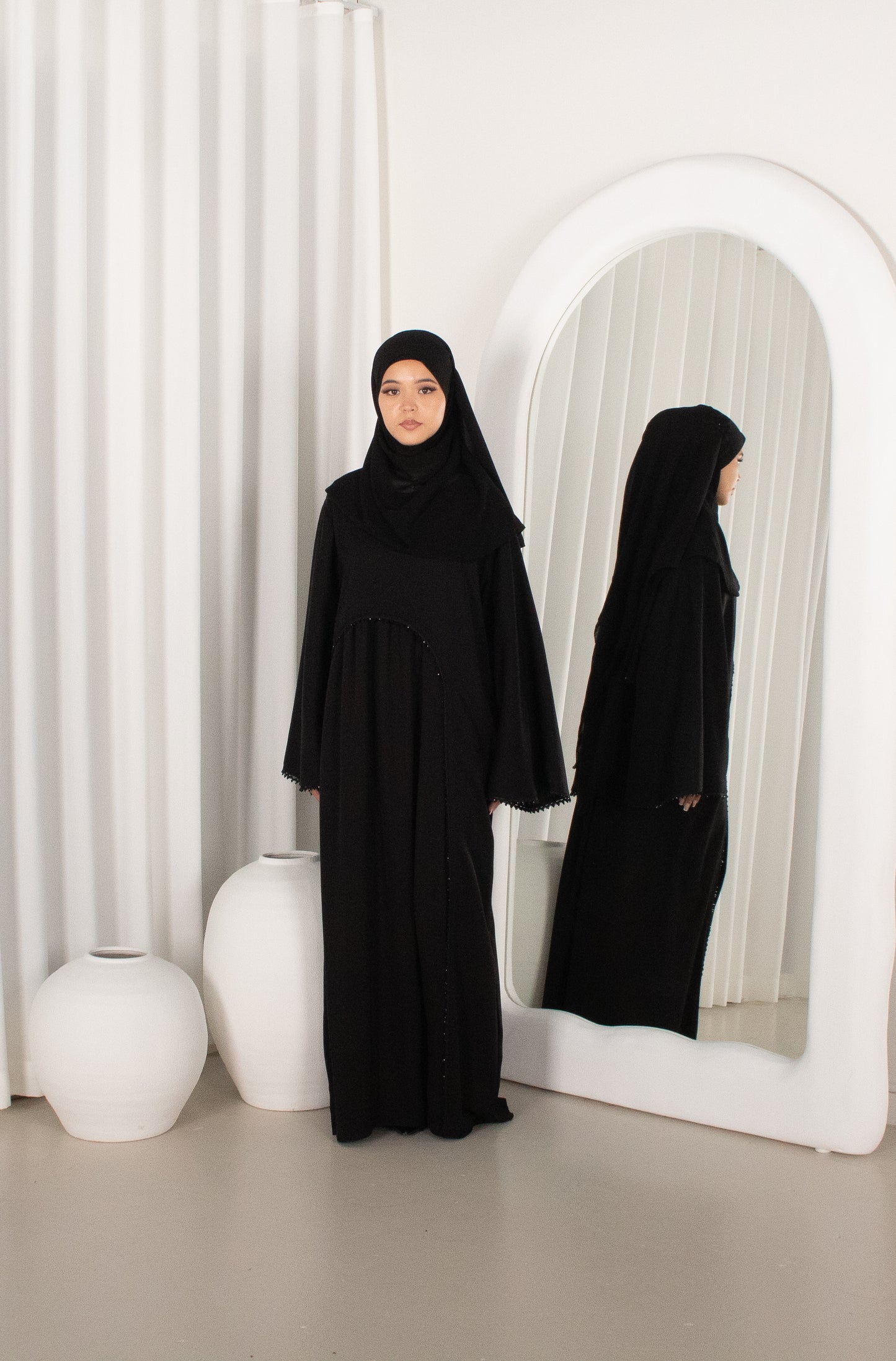 SIMAH Abaya
