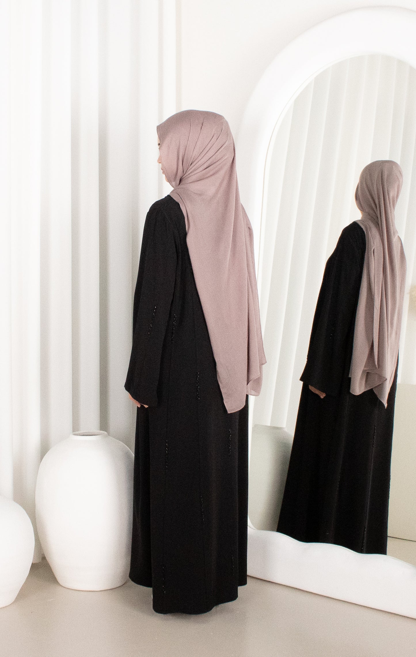 INAYA Rhinestone Abaya - Black