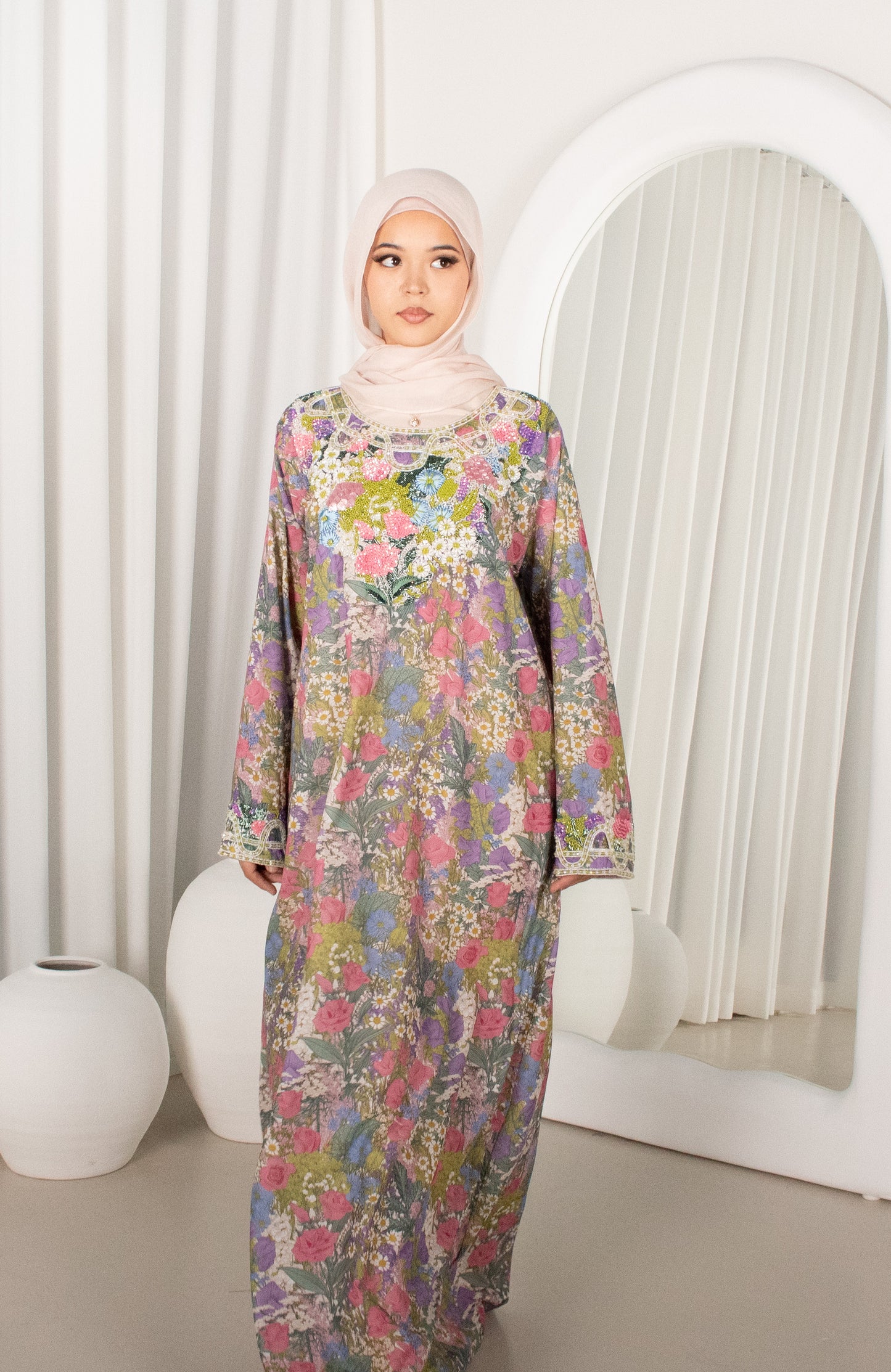 EMIRATI MUKHAWER