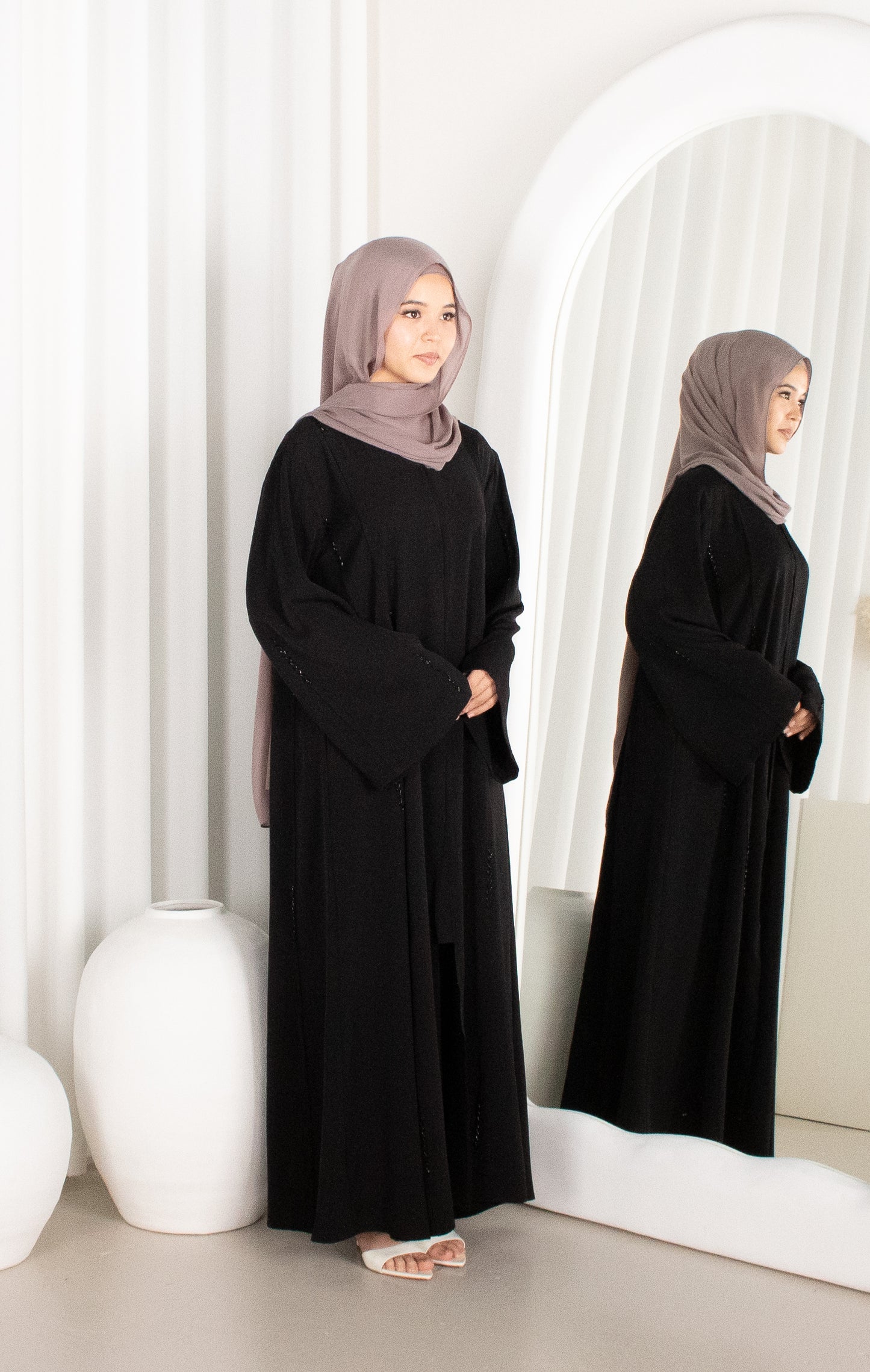 INAYA Rhinestone Abaya - Black