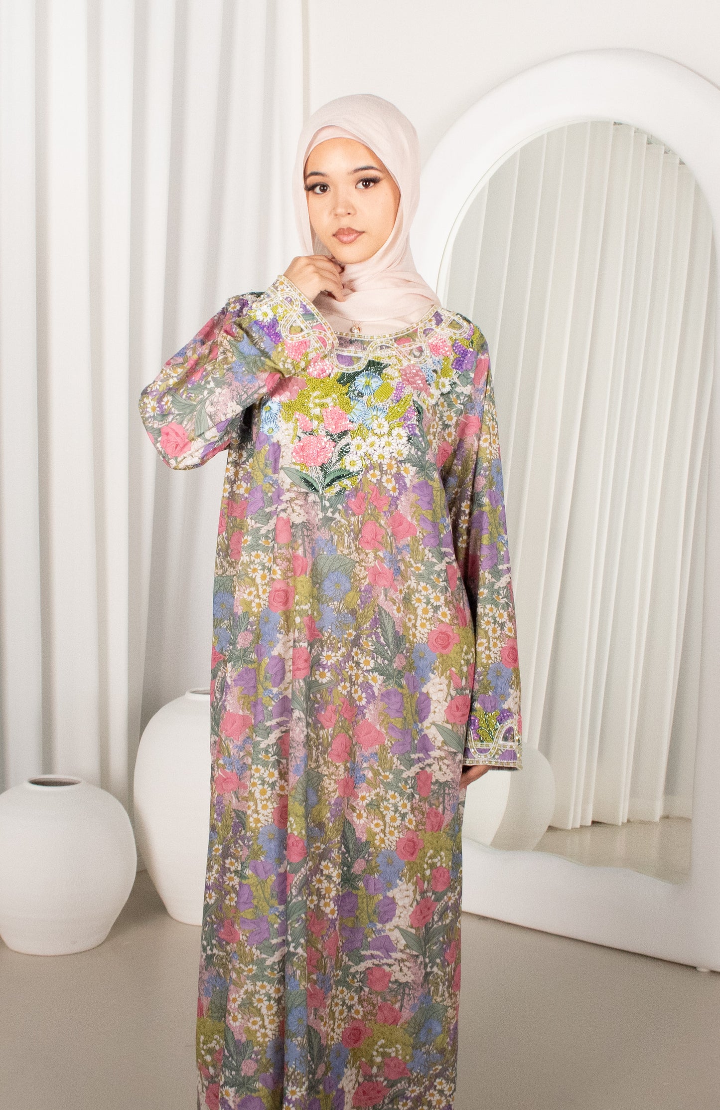 EMIRATI MUKHAWER