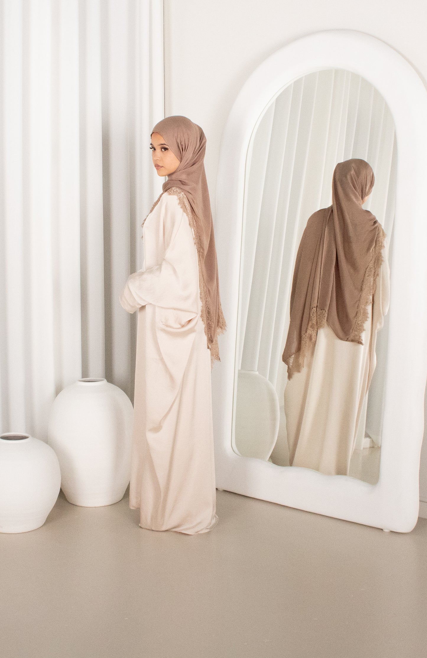 HAREER ABAYA - Cream
