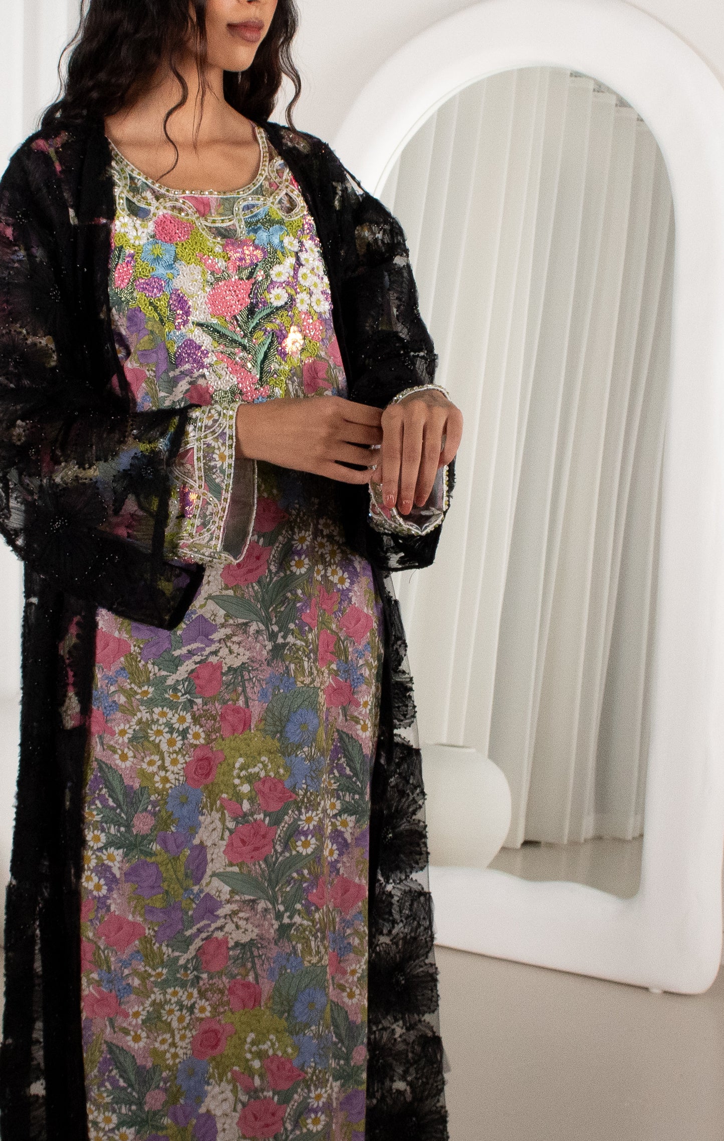 EMIRATI MUKHAWER