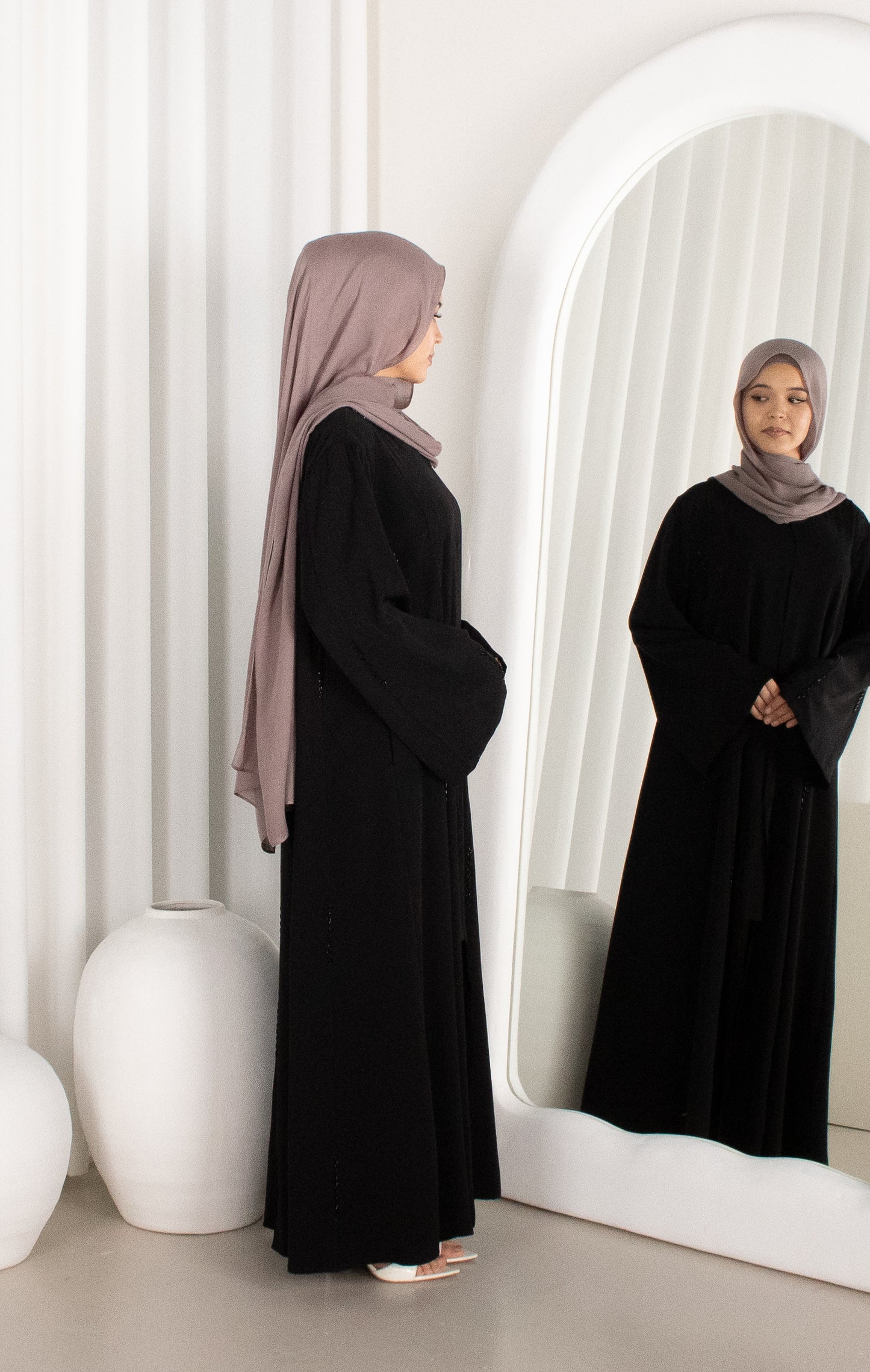 INAYA Rhinestone Abaya - Black