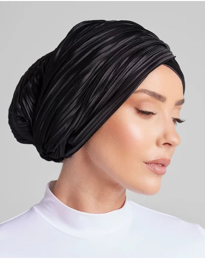 BLACK PLEATED TURBAN