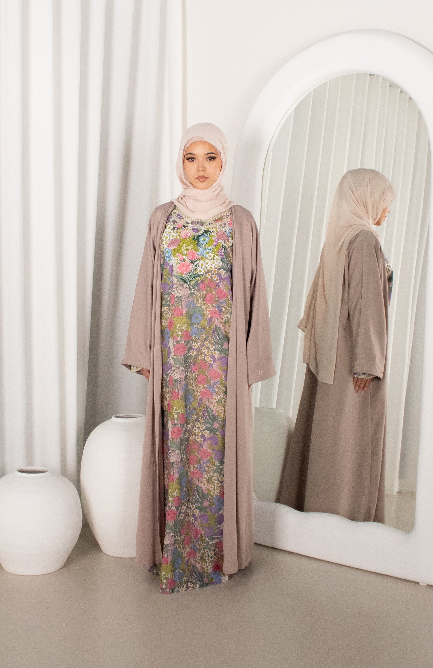 EMIRATI MUKHAWER