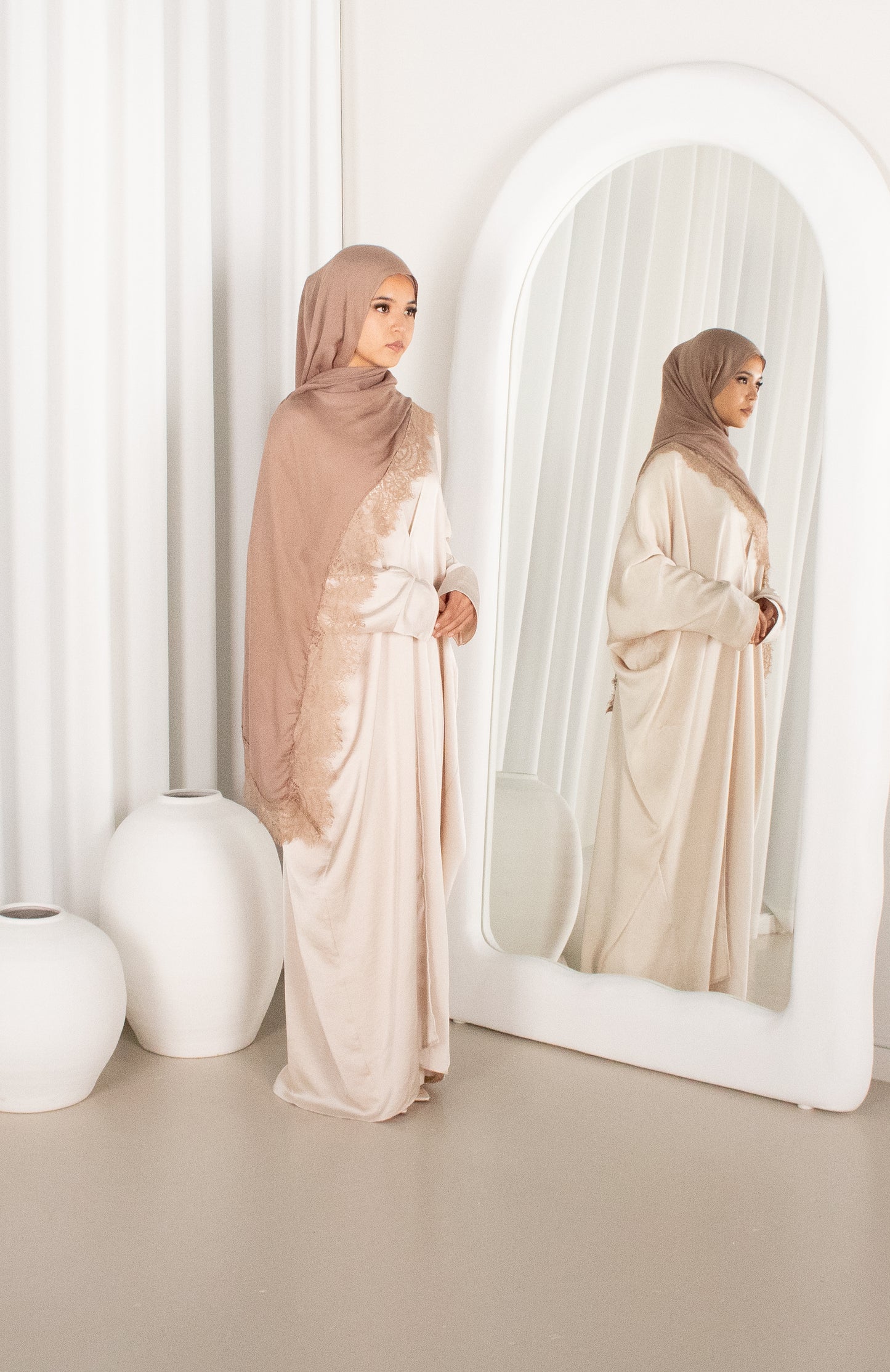 HAREER ABAYA - Cream
