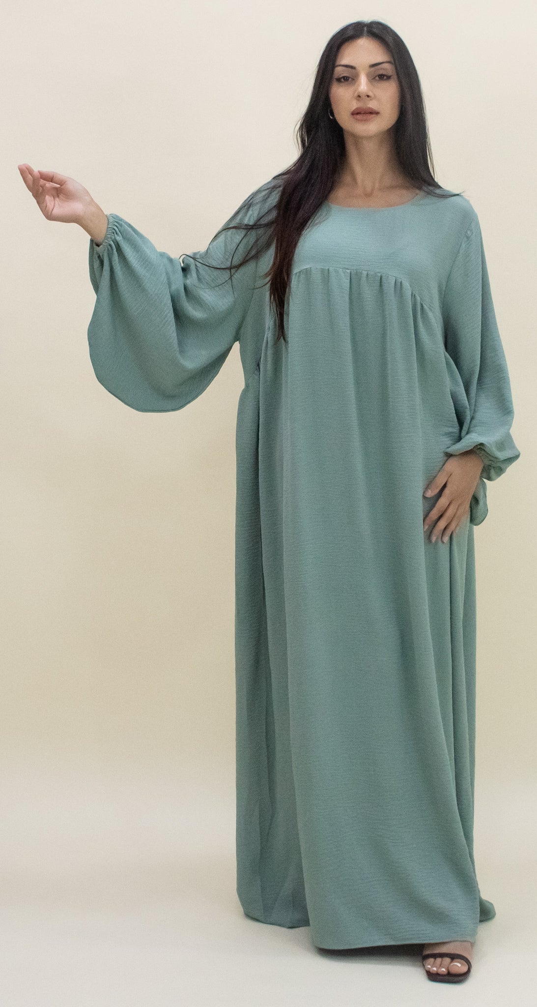 Emani Dresses (L/XL)