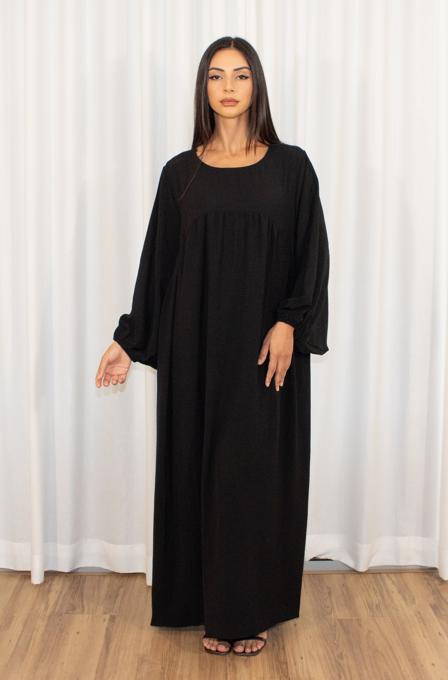 Emani Dresses (L/XL)