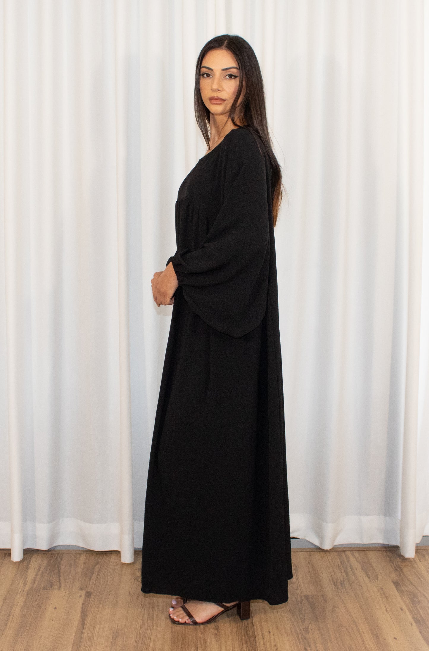 Emani Dresses (L/XL)