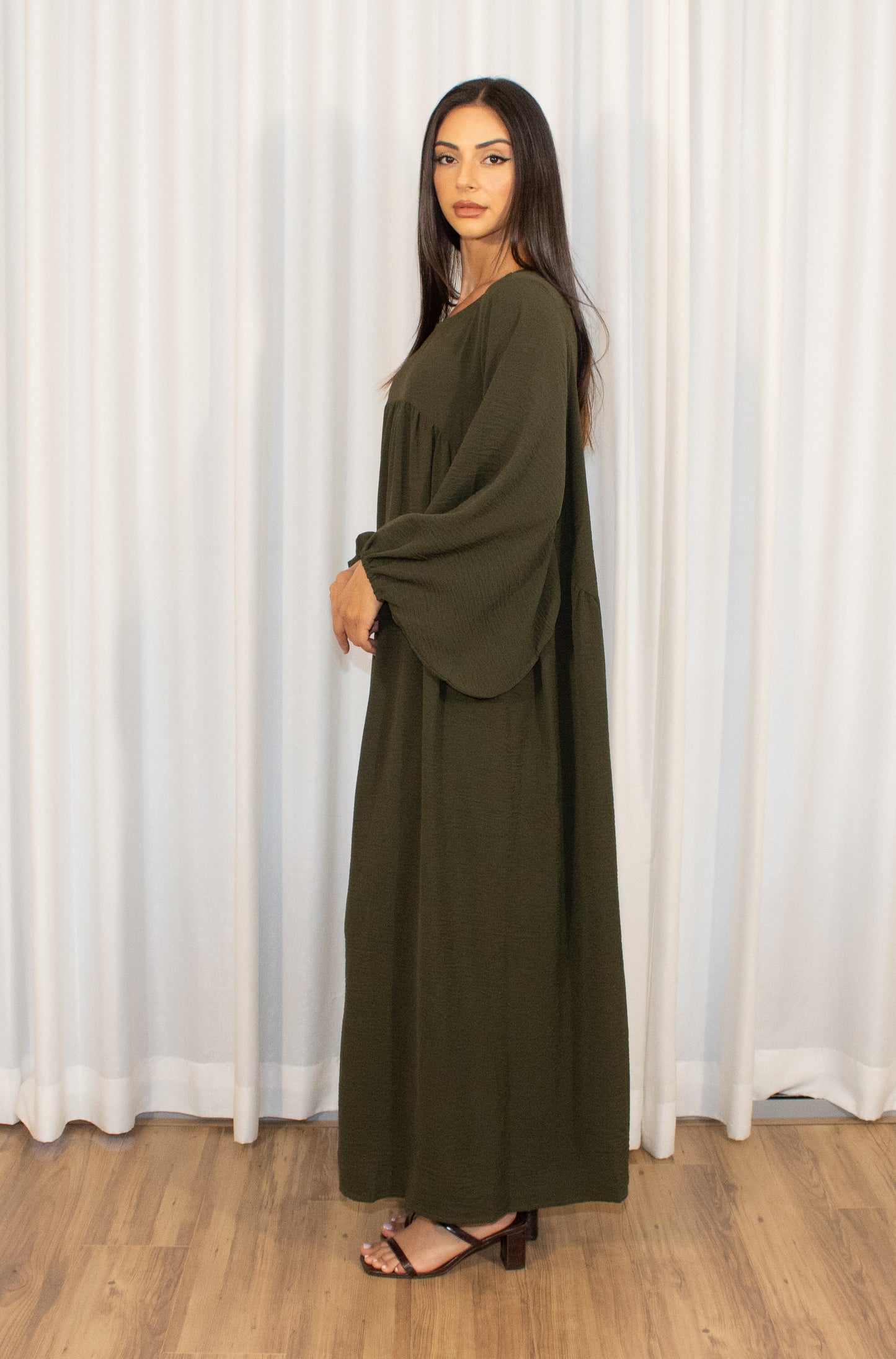 Emani Dresses (L/XL)