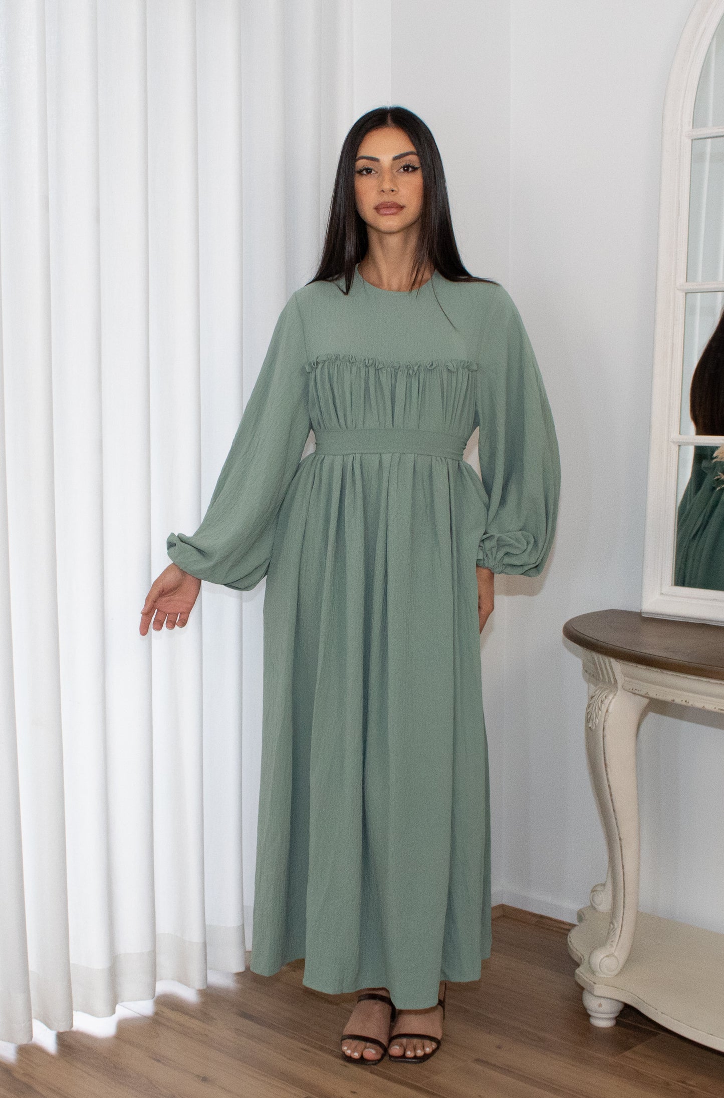 Anaqa Abaya - Mint