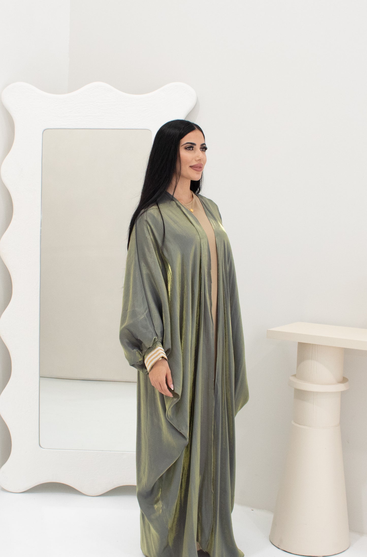 Riah Abaya