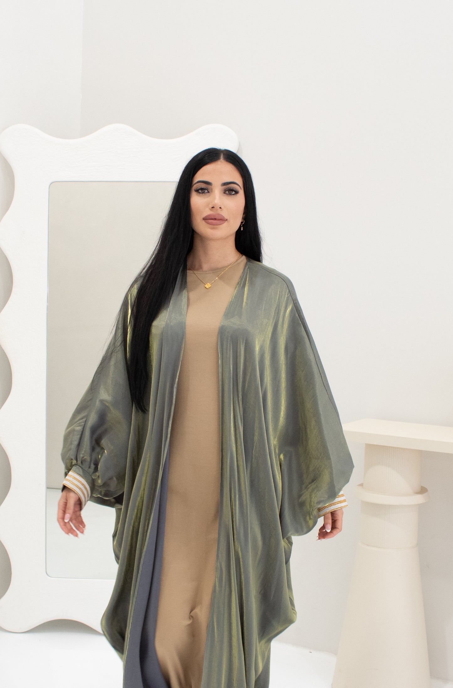Riah Abaya