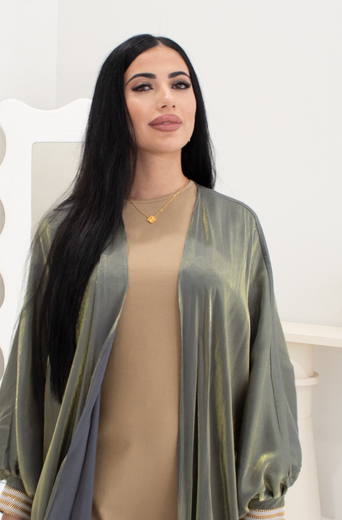 Riah Abaya