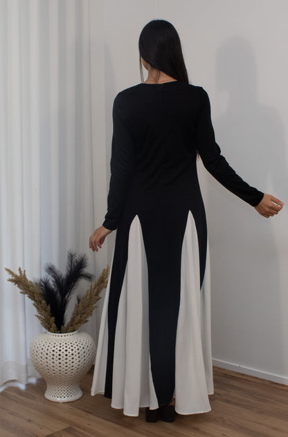 Anaya Two Tone A-Line Maxi Dress (image 3)