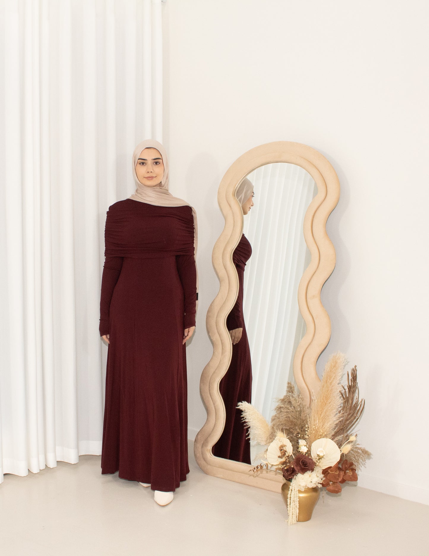 Cila Dress - Maroon
