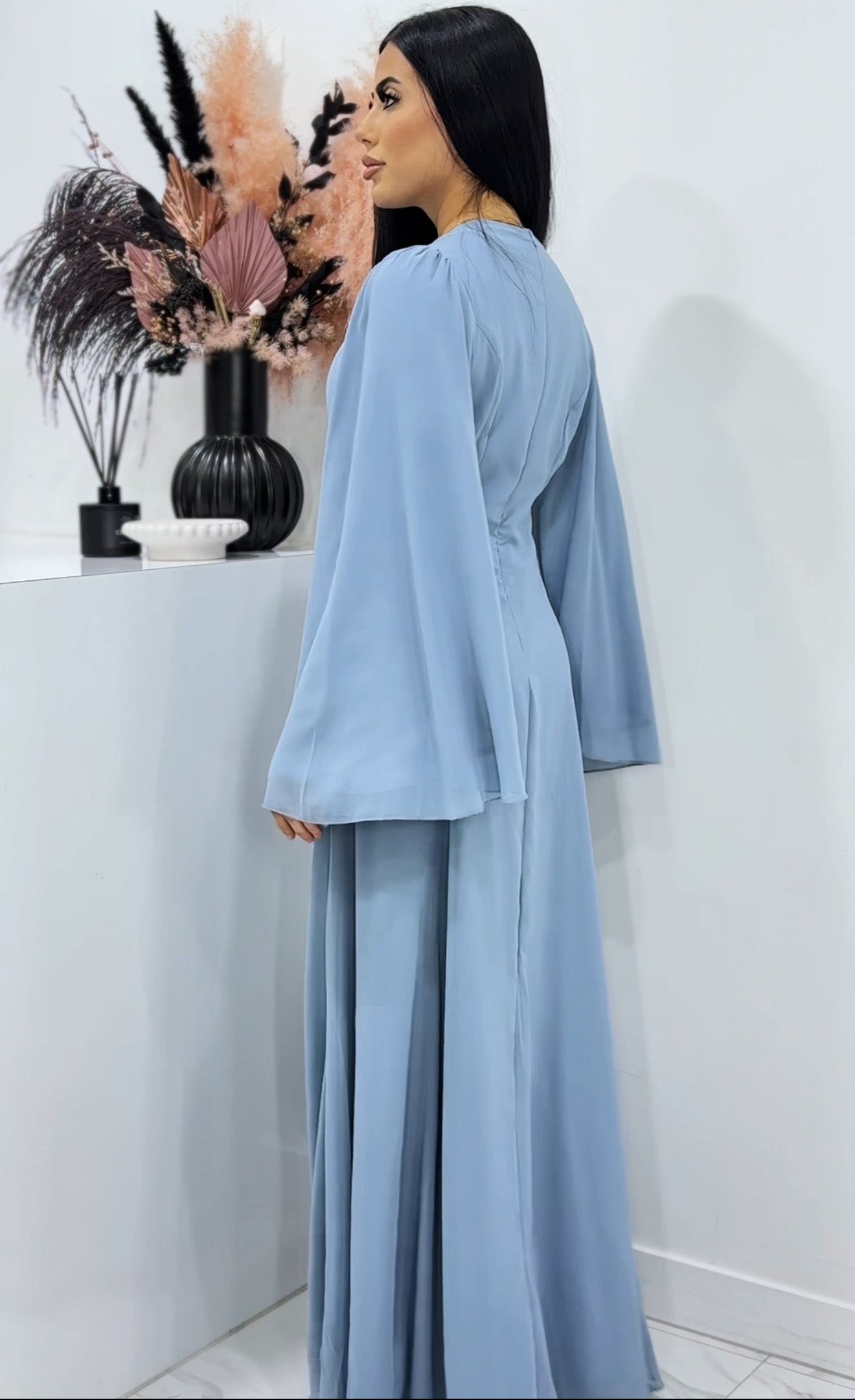 Naila - Blue