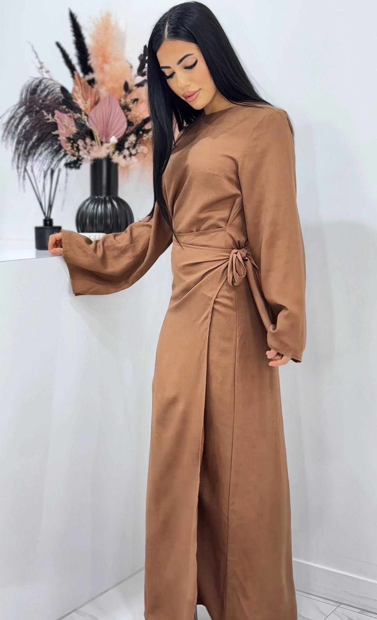 Alara - Brown