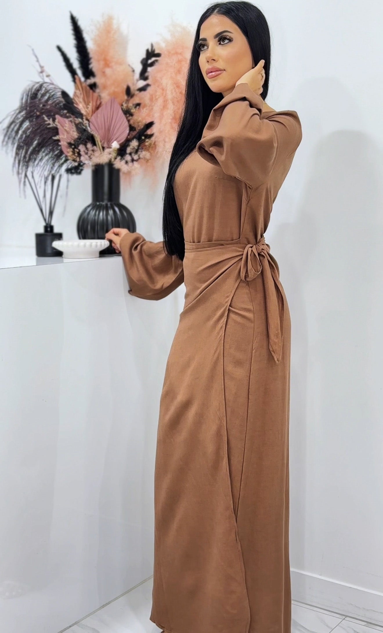 Alara - Brown
