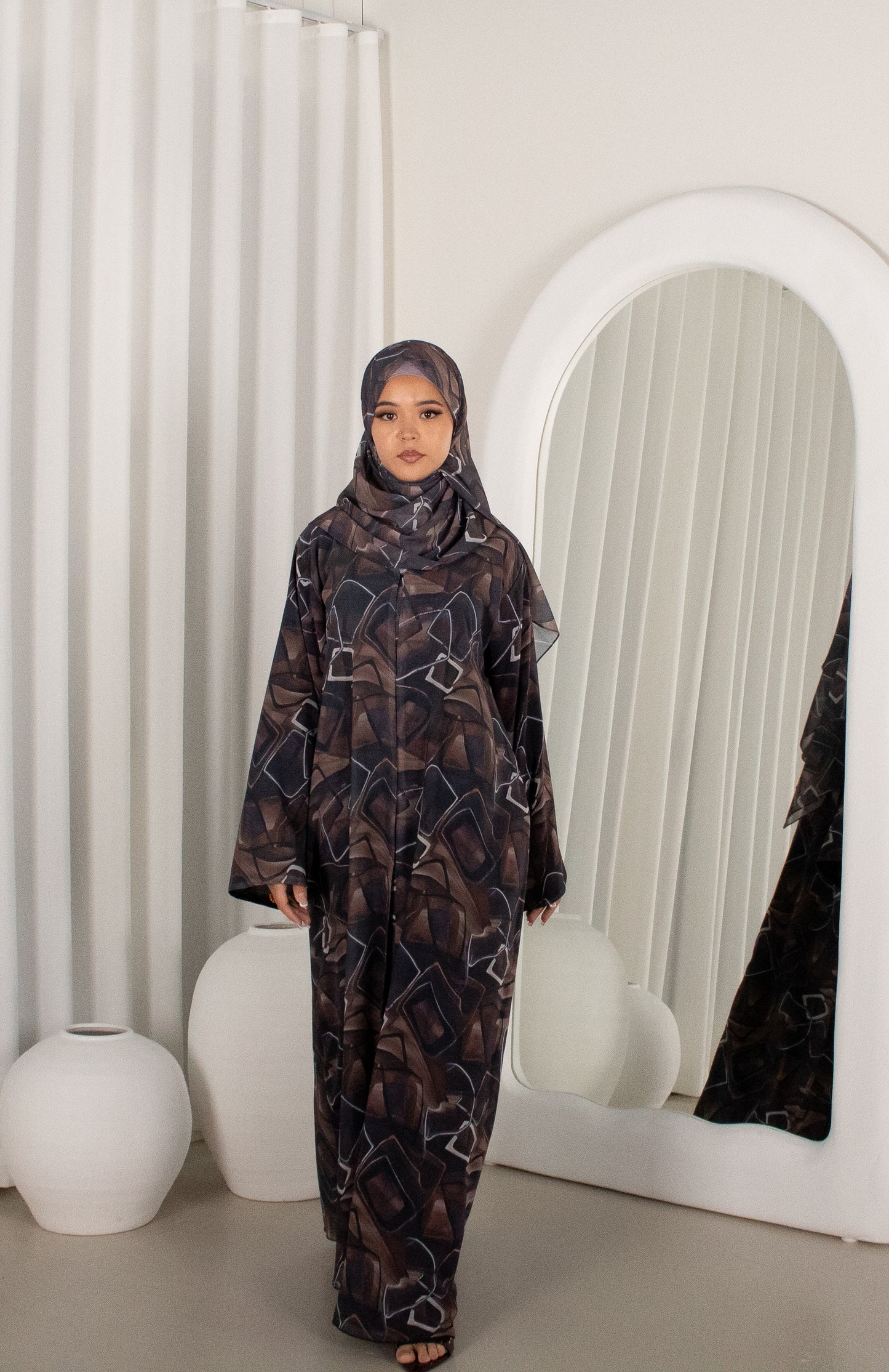 BUNAH Abaya