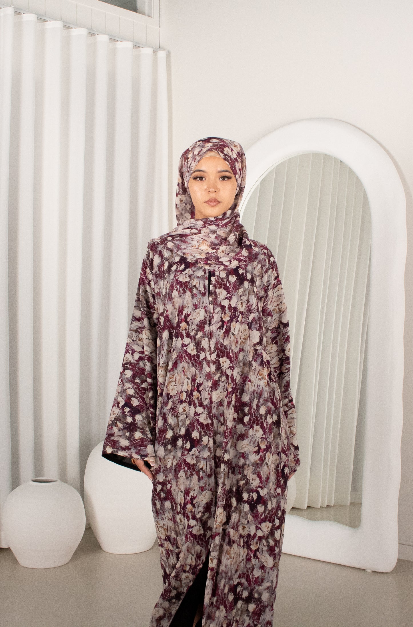 SARAH Abaya