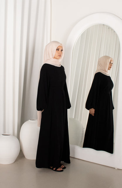 Leyla Black Abaya, breastfeeding friendly (image 4)