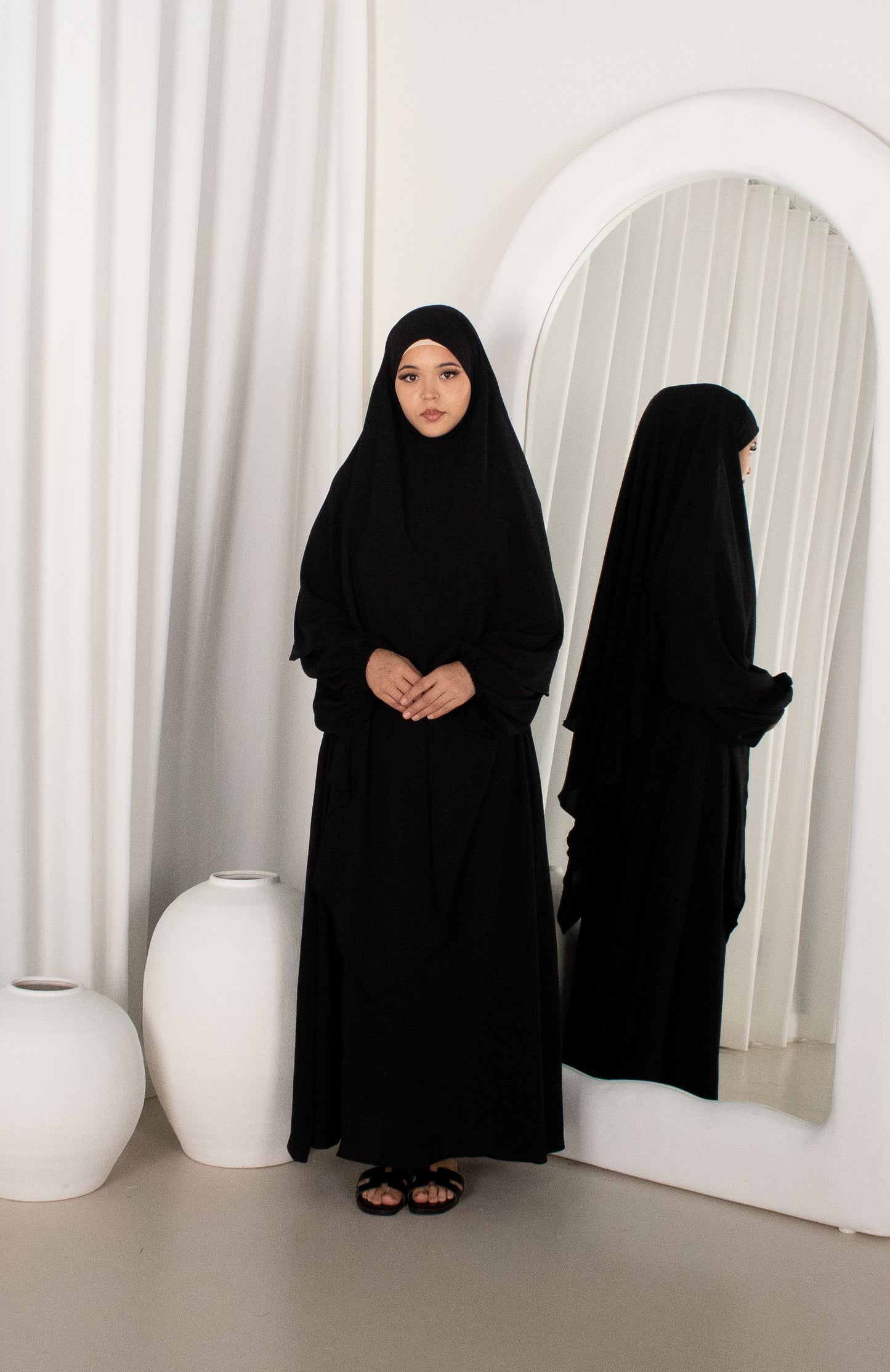 Leyla Abaya - Black