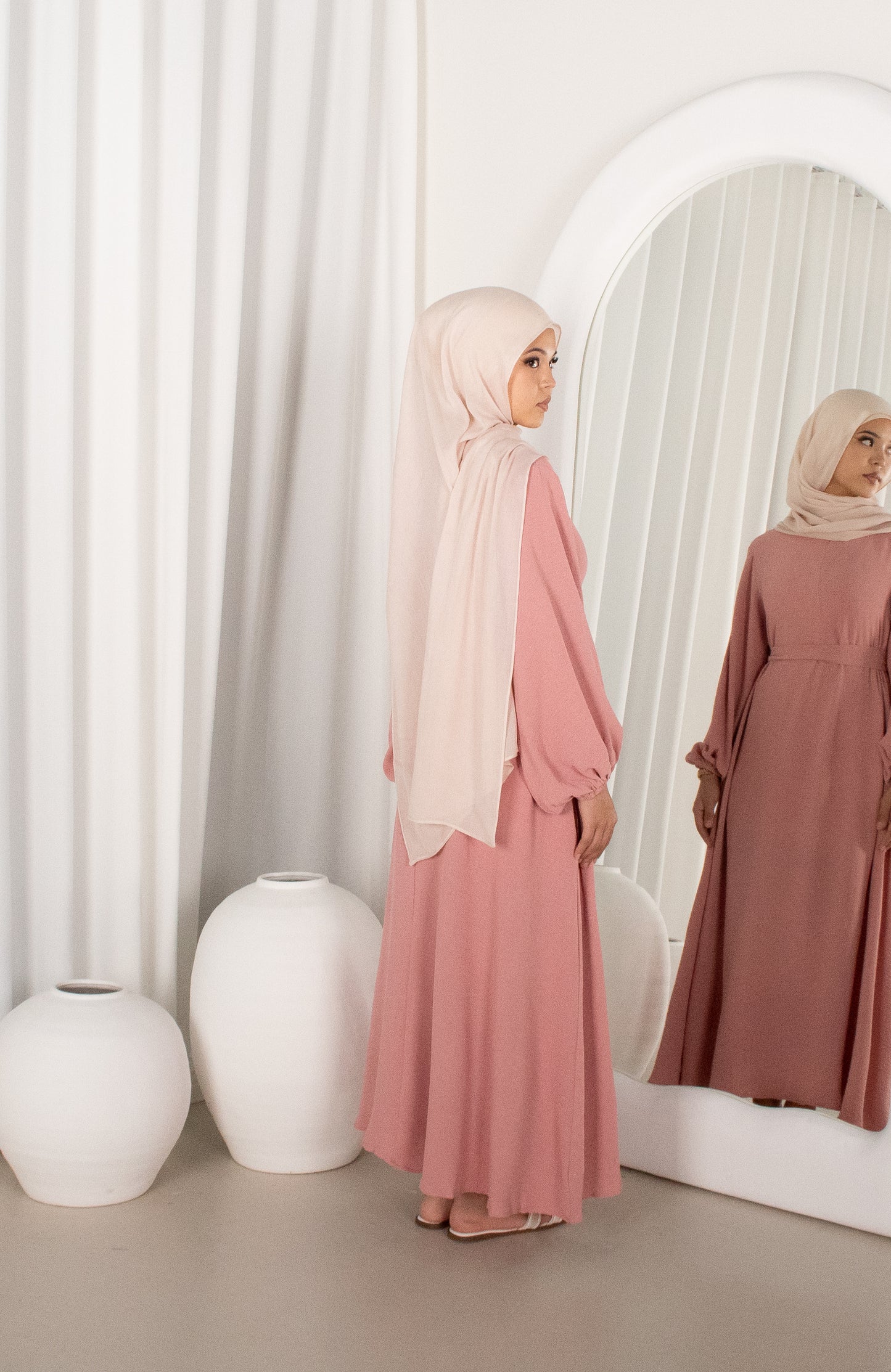 Leyla Abaya - Baby Pink