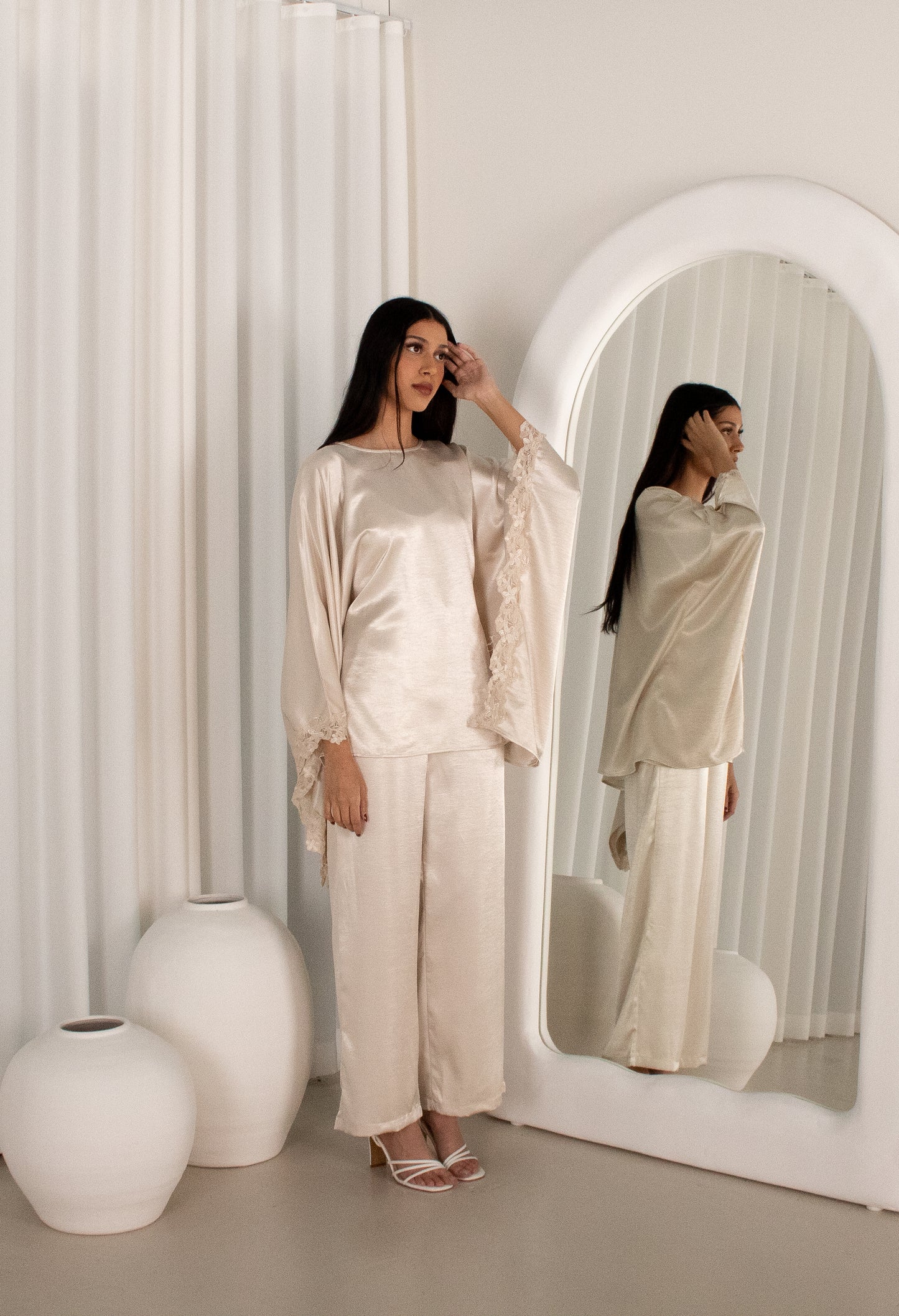 RAWA SATIN SET