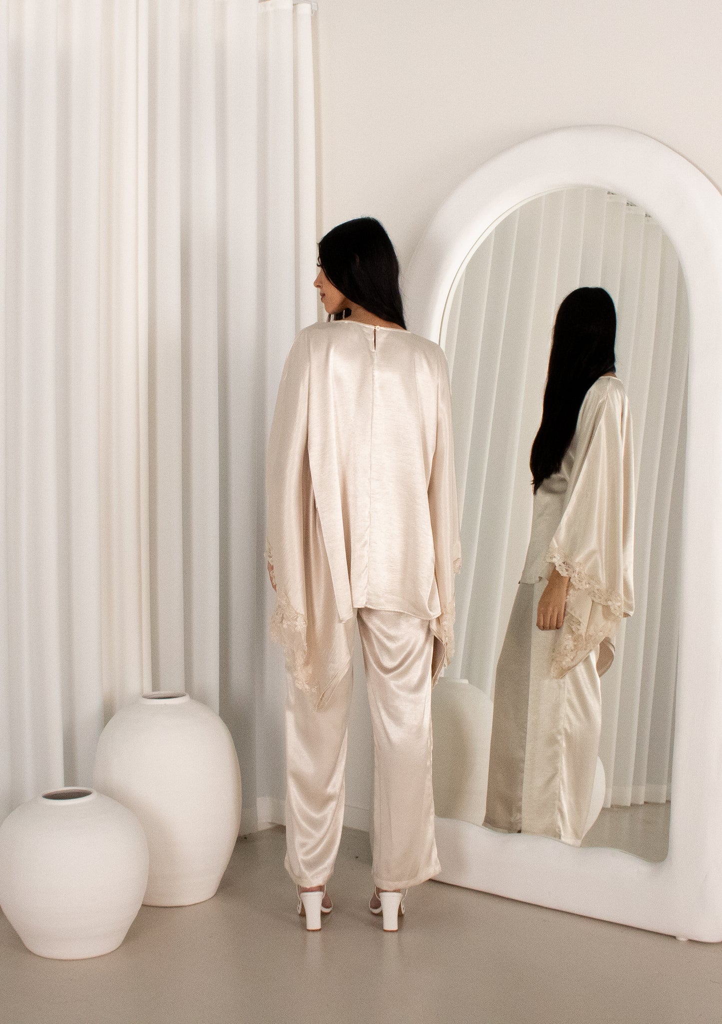RAWA SATIN SET
